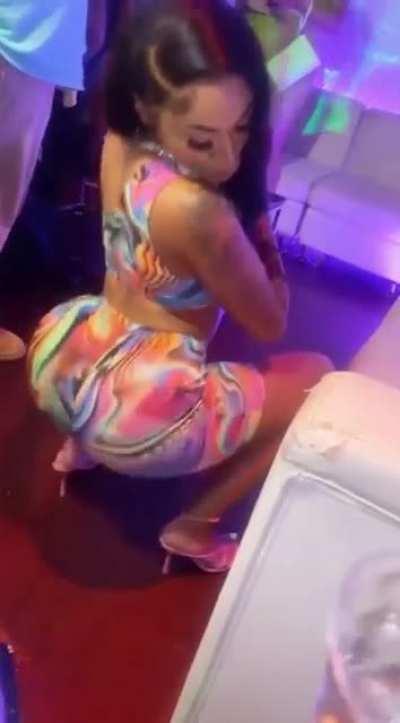 Janiameshelll - Video #7330