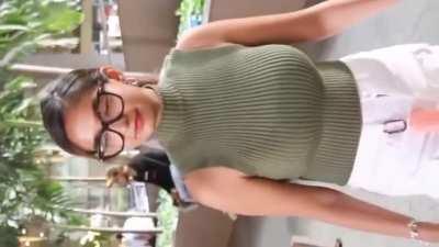 Anushka Sen slow edit .....just look at the size