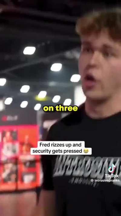 TikToker tries to be funny and gets kicked out