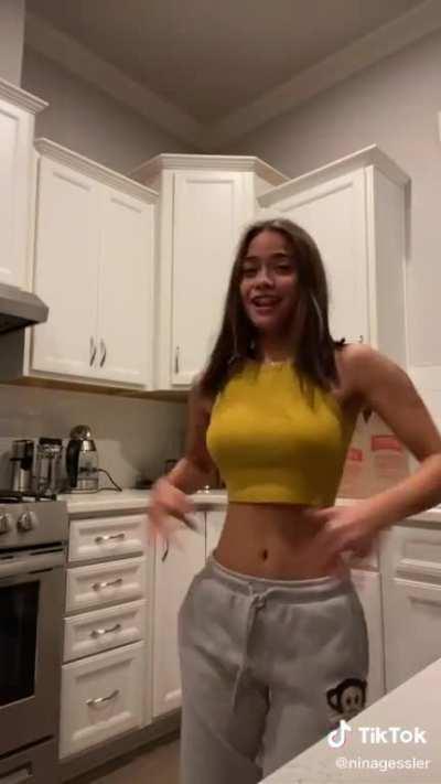 Ninagessler just 18yo, amazing