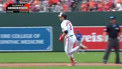 Gunnar Henderson with a 3 run blast to Eutaw Street