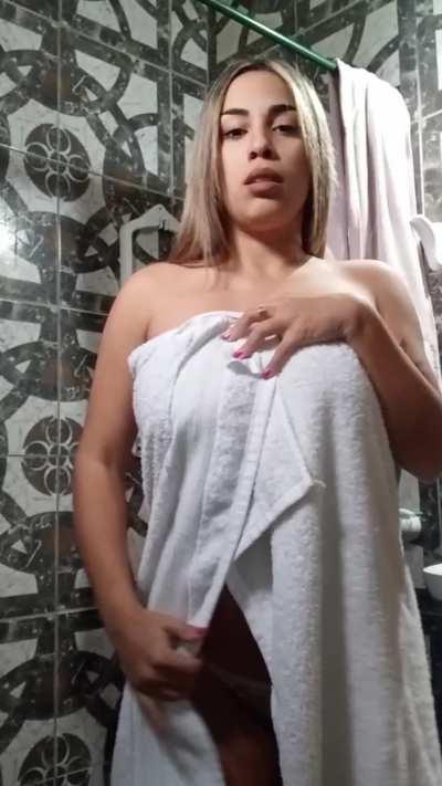 showering with a latina can be dangerous