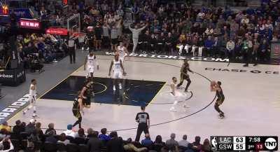 [Highlight] Russell Westbrook ignites the run....for the Warriors with back to back TOs!