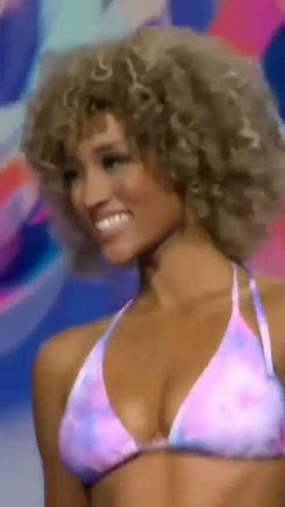 Elle Smith (Miss USA 2021)