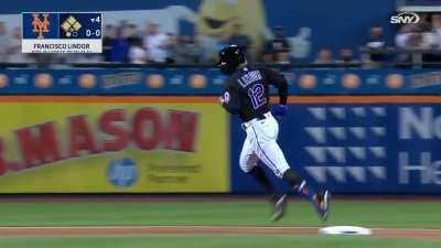 [Highlight] Francisco Lindor hits his 14th home run of the year right down the foul line to put the Mets up 7-2