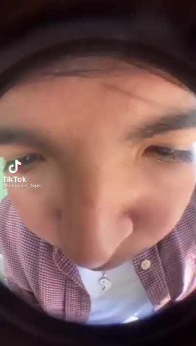 👍🏿(I ate chocolate)