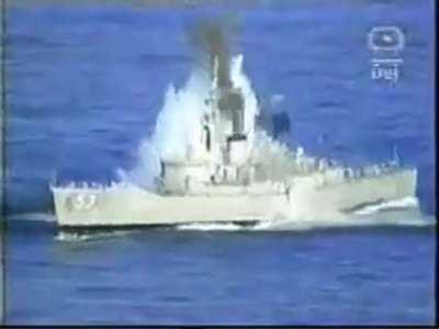 Greece when they see a small migrant ship on the other side of the Mediterranean with 2000 migrant kids 💪💪