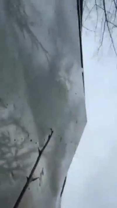 Ukrainian soldiers evacute elderly woman under heavy russian fire