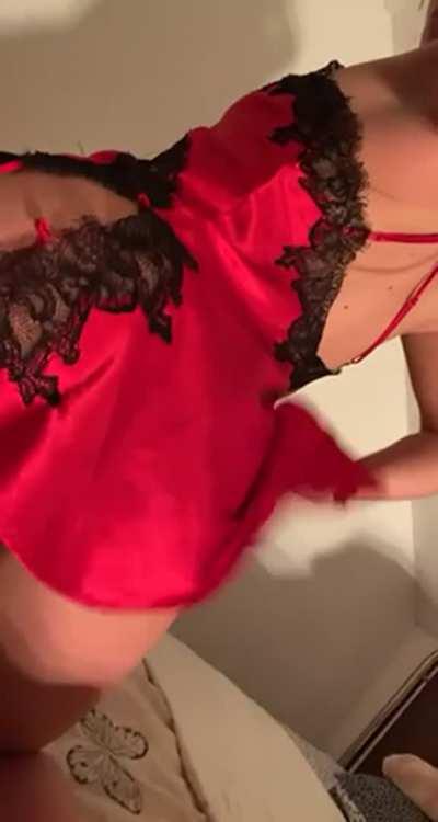 Cum get naughty on my page 💦😈