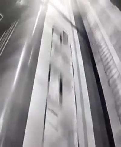 Dammnnn if it was me I would have died from heart attack