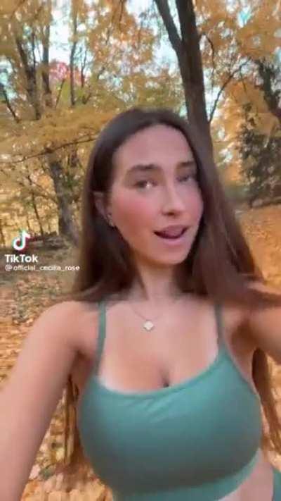 official_cecilla_rose