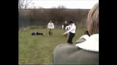 Ganados dodging Leon in RE4