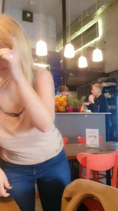 This is how you get back to the table from the restroom, dance step and bare big tits. Of course, only in decent restaurants. Heh