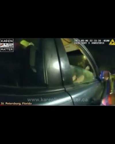 Loud mouth Karen gets owned!