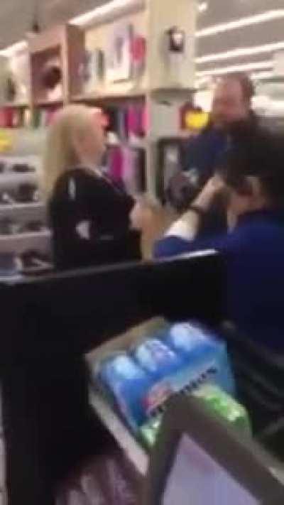 she's Samuel Jackson's long lost sister