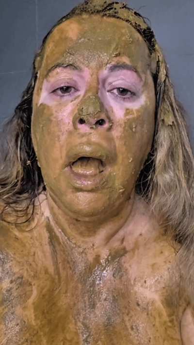 1 st time eat/swallow + tootbrush with shit + hair to toe smearing + feet + bad dragon blowie + slapping my face and boobs and daddy fetish!