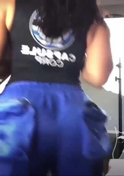 she got put on hold and started clapping