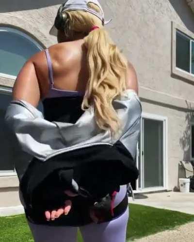 *birdman handrub* we ready fa summa pleighboi