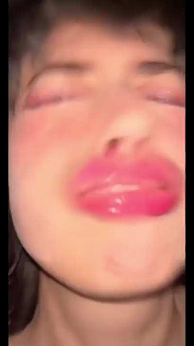 This girl sdis more masculine than entirety of r/teenager