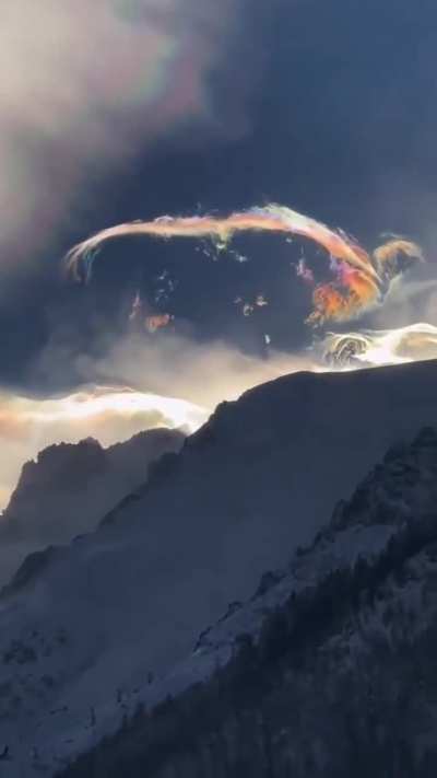 Unbelievable Cloud Glow