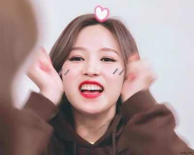 When you're having a tough day, remember that Mina is rooting for you :>