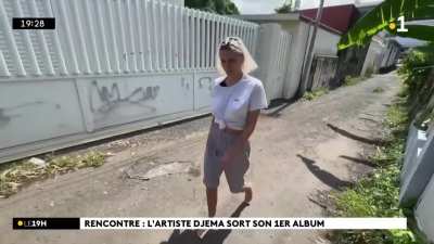 Local singer and two distracting round things. She's kinda cute