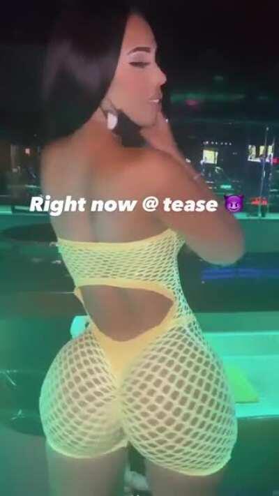 Sexy Kimbella 🍑🔥(@kimbellamatos)