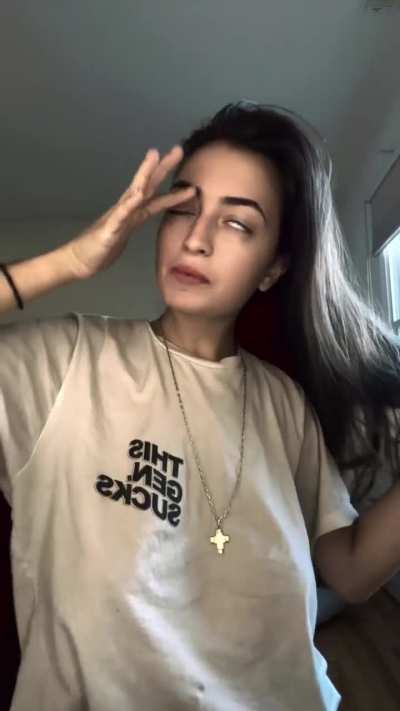 You can tell she's not wearing a bra. 😩