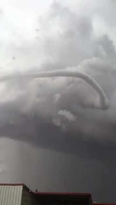 Run for shelter! 🌪️