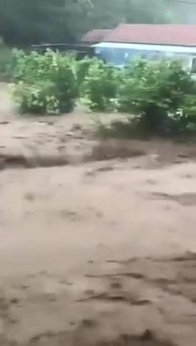 Kathmandu, Nepal - Severe flooding reported - 4 October 2025