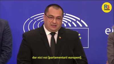 Cross Post: WTF? Romanian MEP exposes EU contract for vaccines