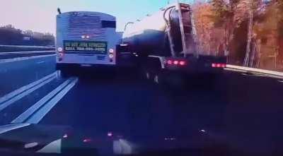 I don't like to drive between two large vehicles - terrified of this happening