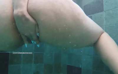 Wanna become friends with benefits [OC]