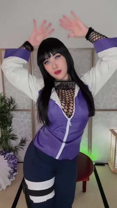 Boruto's Mom has got it goin' on💜