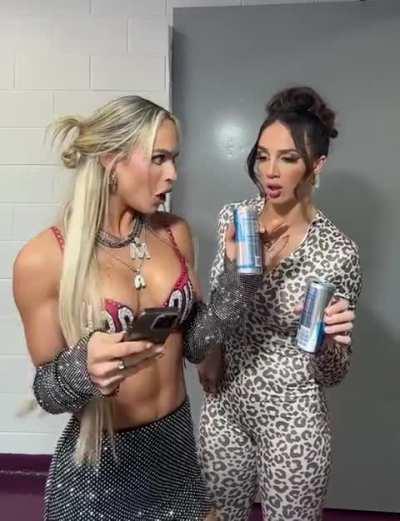 Chelsea Green & Maxxine Dupri 