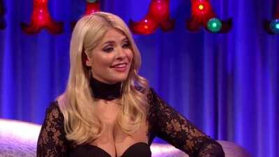 Alan Carr Cleavage