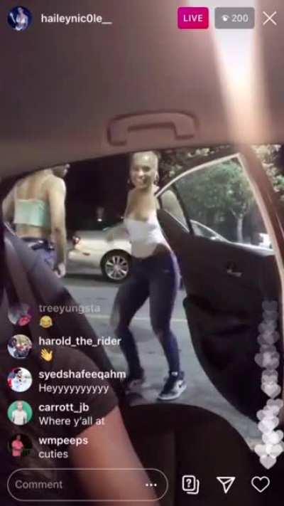 Nipple slip for all you'll 😉