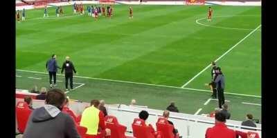 Frank Lampard tells Klopp and his staff members to f**koff after free kick was given to Liverpool which leads to Trent's superb goal