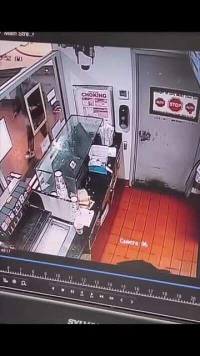 Jerk who throws a drink gets a swift rebuttal