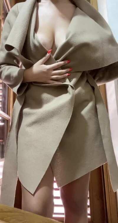 I may not be perfect, but at least i do anal on the first date