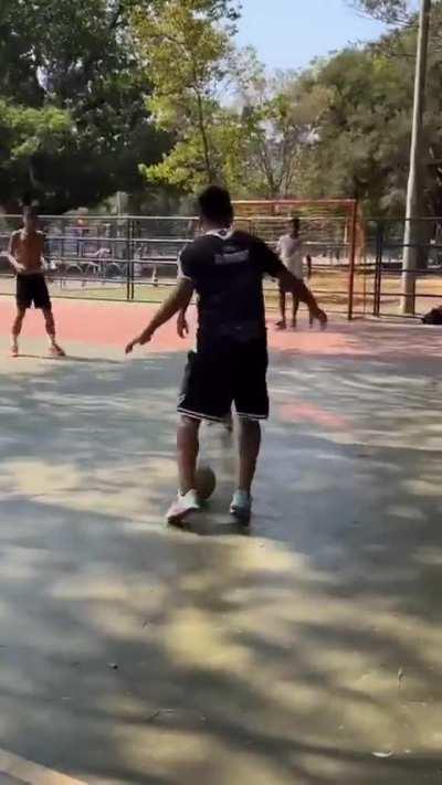 A normal day in Brazil 🇧🇷