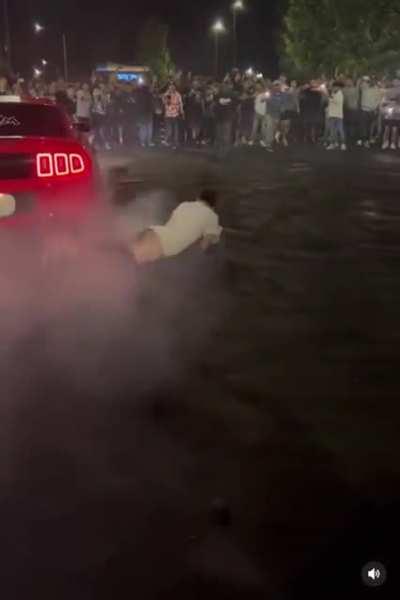 I would never go in public again if this happened to me lol