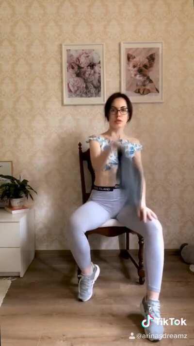 Flashback! - This was taken down within seconds but at least you guys can enjoy her first try of this trend. ☺️