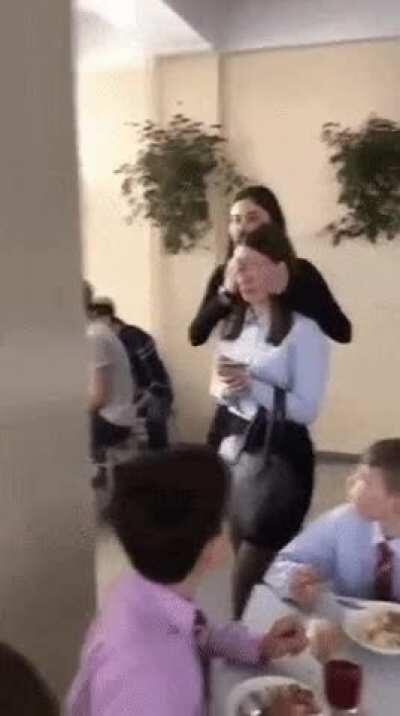 My teammate got shot by Jinx Ult, Me :