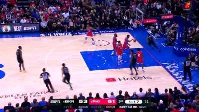 [Highlight] Bridges gets up high and yams it!