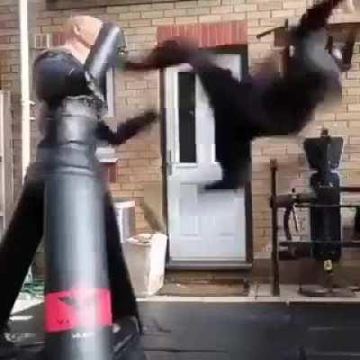 Me when I see morgz in public