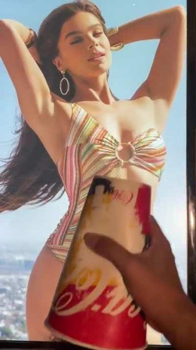 cum tribute hailee steinfeld with homemade flashlight