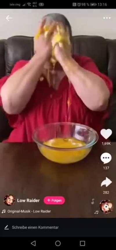 Hey look how funny by wasting food