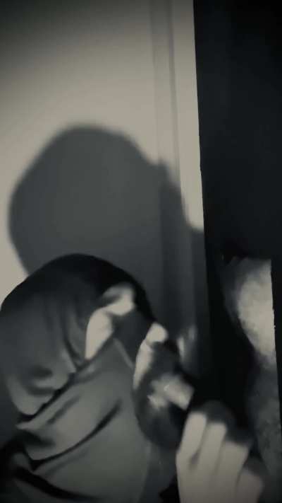 #Hollywood Gloryhole - Sucking Off a Reddit Follower