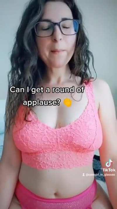 (cutegirl_in_glasses)